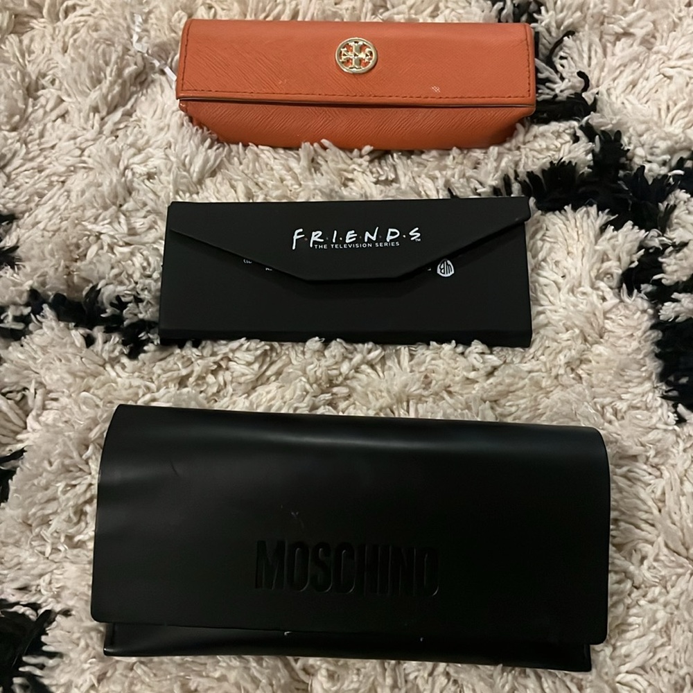 Designer glasses case - Picture 2 of 11